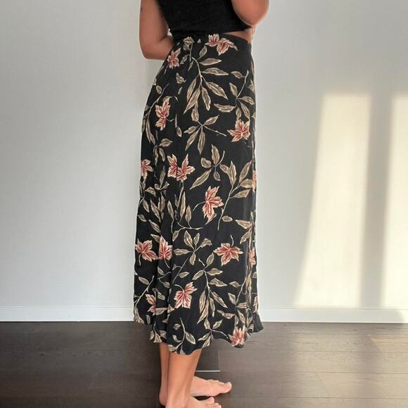 90s floral whimsygoth maxi skirt - Picture 2 of 3